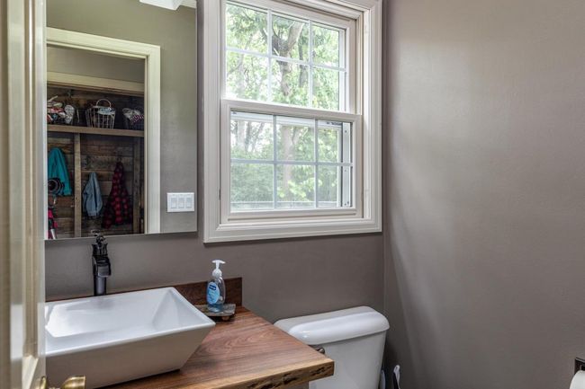 11 Meadowbrook Court, House other with 5 bedrooms, 5 bathrooms and null parking in GRAND CHUTE WI | Image 23