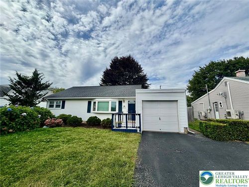 2830 Lehigh St, Allentown, PA, 18103-7003 | Card Image