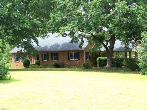 23325 Southampton Pkwy, Courtland, VA, 23837-2328 | Card Image