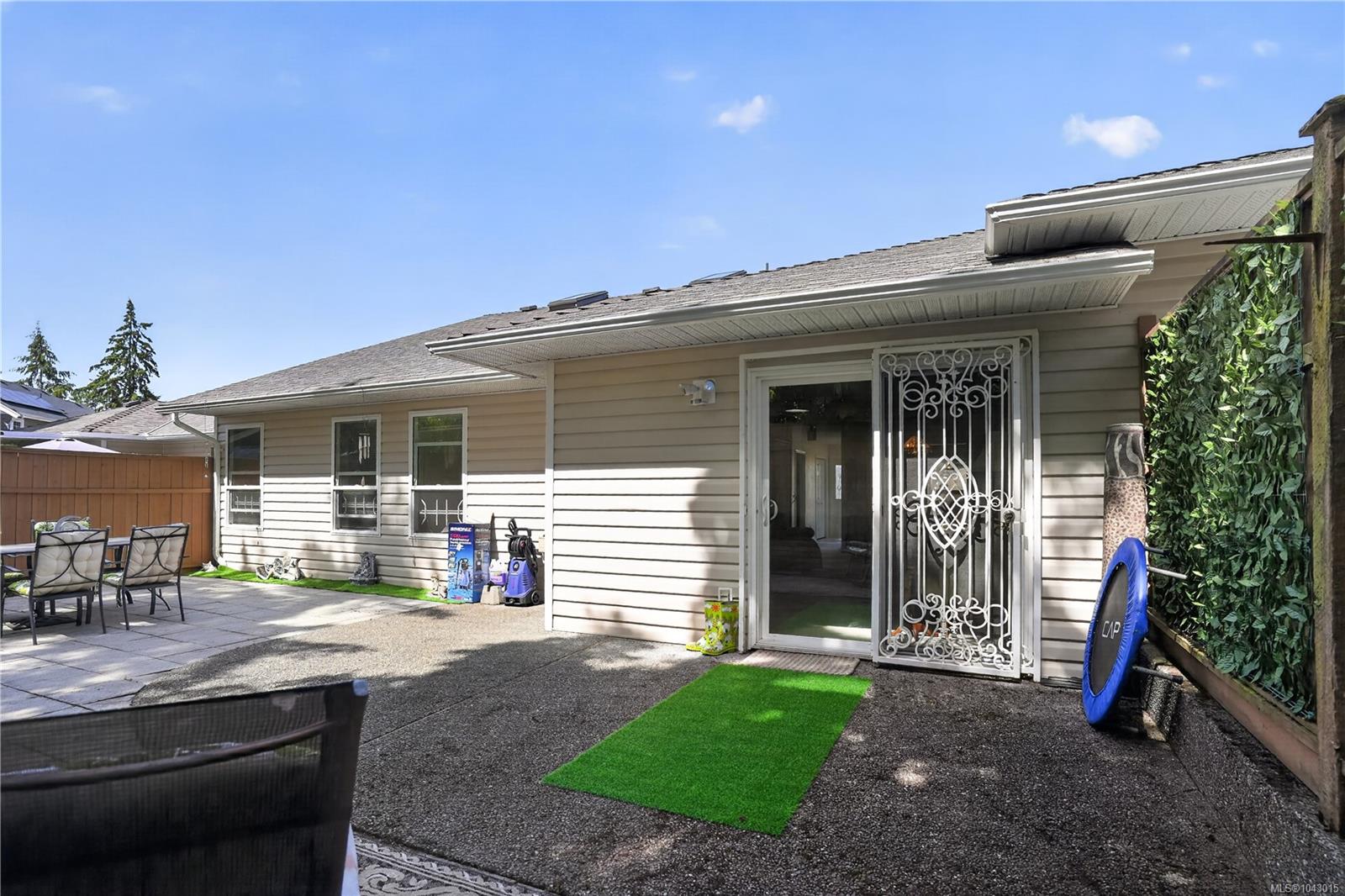 Residential in Parksville 3