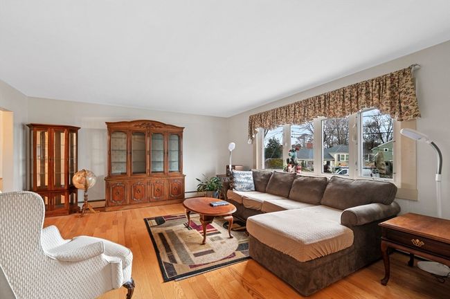 23 Hillcrest Rd, House other with 4 bedrooms, 2 bathrooms and 1 parking in Marblehead MA | Image 9