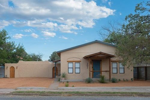 205 W Lincoln St, Marfa, TX, 79843-1119 | Card Image