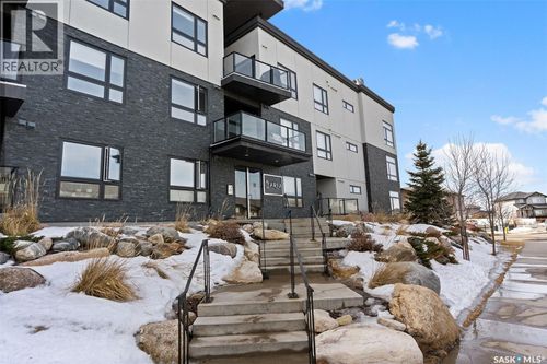 220-225 Maningas Bend, Saskatoon, SK, S7W0P9 | Card Image