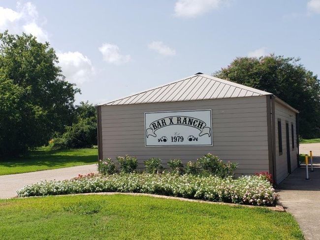 616 Pony Trl, Home with 0 bedrooms, 0 bathrooms and null parking in Angleton TX | Image 4