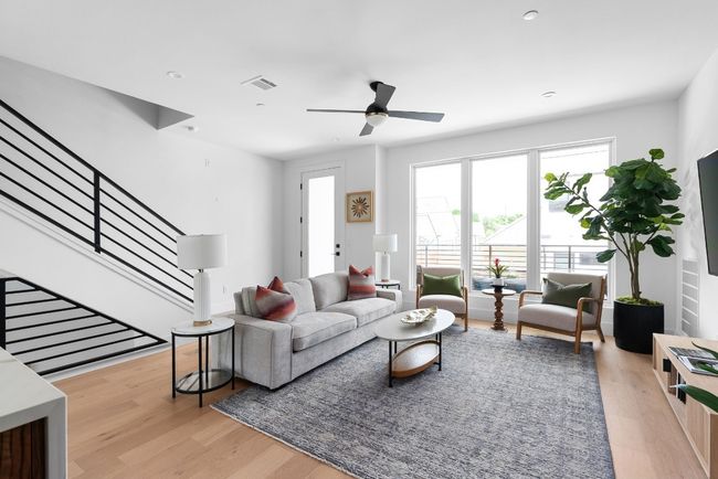 1B - 4022 Valley View Rd, Condo with 3 bedrooms, 4 bathrooms and 3 parking in Austin TX | Image 5