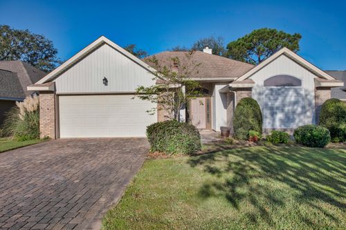 924 Shalimar Point Dr, Shalimar, FL, 32579-1648 | Card Image