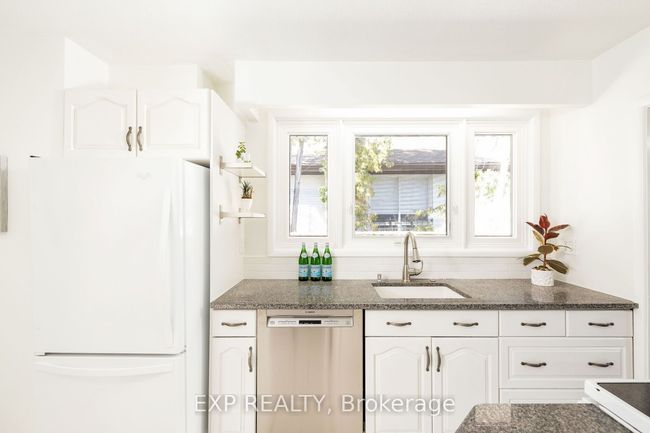 44 Rossburn Dr, House other with 4 bedrooms, 2 bathrooms and 3 parking in Etobicoke ON | Image 15