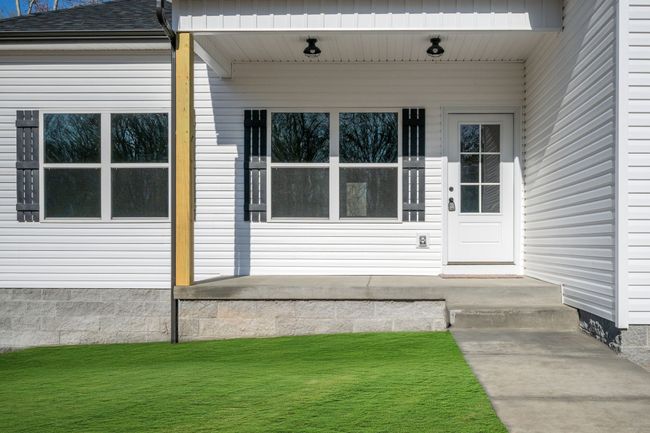 All One Level Home + No Hoa Fees Note: Green Grass Edits on all Exterior Photos | Image 28