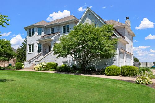 19043 S Saddlebrook Dr, Shorewood, IL, 60404-9061 | Card Image