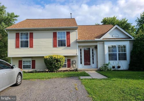7959 Vernon Ave, Nottingham, MD, 21236-3645 | Card Image