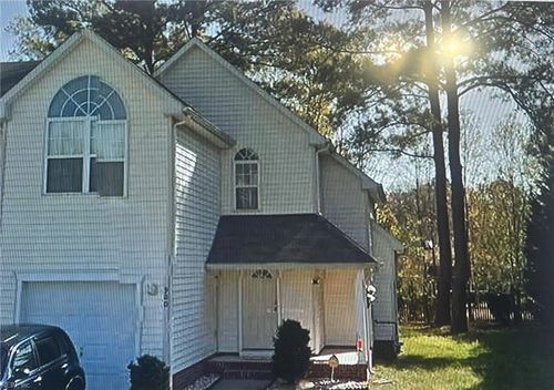 900 Allendale Dr, Hampton, VA, 23669-1247 | Card Image