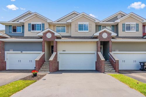 10317 Kittredge Pkwy Ne, Otsego, MN, 55301-4683 | Card Image