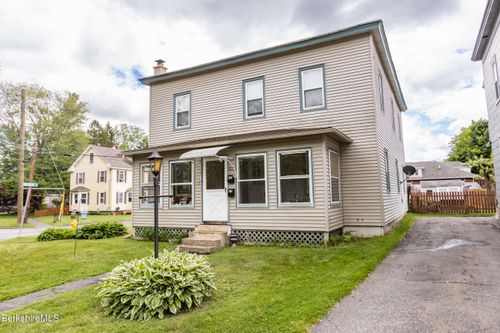 82-84 Parkside Ave, Pittsfield, MA, 01201 | Card Image