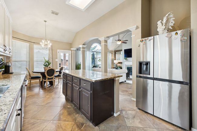 1608 Highland Oaks Dr, House other with 4 bedrooms, 3 bathrooms and null parking in Keller TX | Image 15