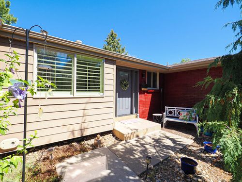 2425 E Cinnabar Ln, Cottonwood Heights, UT, 84121-3924 | Card Image