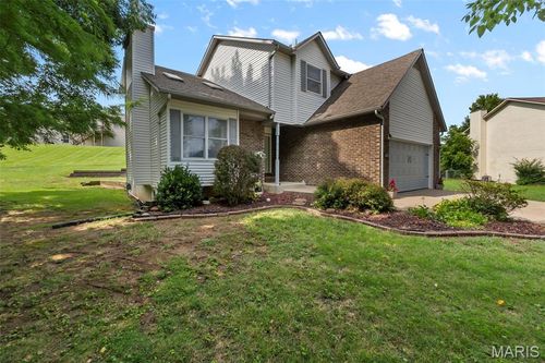1009 Dearmore Ct, Cape Girardeau, MO, 63701-2464 | Card Image