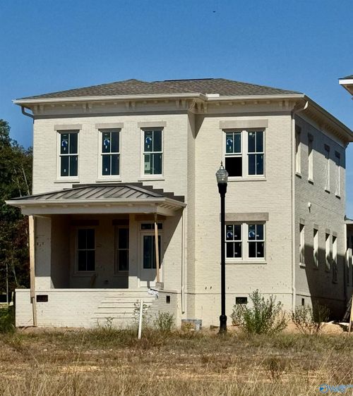 38 Peachtree St Nw, Huntsville, AL, 35816 | Card Image