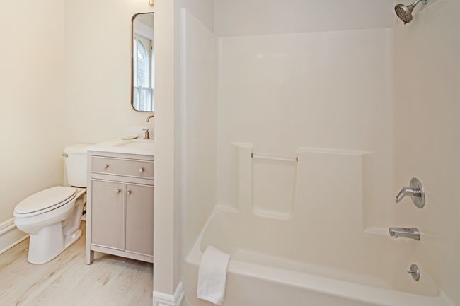 1005 Hovey Ave, House other with 3 bedrooms, 4 bathrooms and 11 parking in Normal IL | Image 69