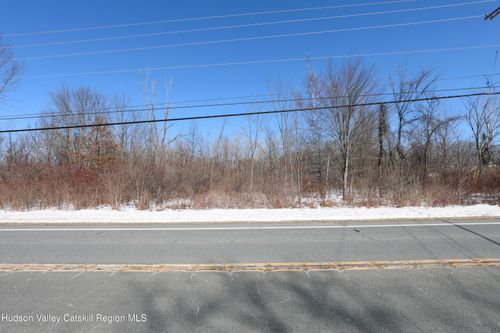 2410 State Route 300, Wallkill, NY, 12589-3949 | Card Image