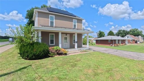 200 Hazel St, Troy, IL, 62294-1218 | Card Image