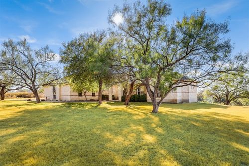 104 Running Brook Trl, Spicewood, TX, 78669-8606 | Card Image