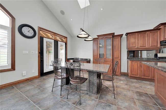 117 Christopher Dr, House other with 4 bedrooms, 5 bathrooms and 6 parking in Hamilton ON | Image 20