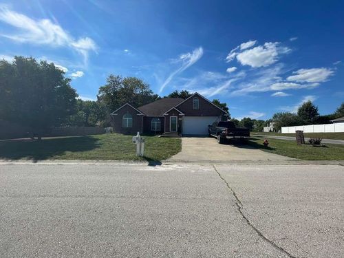 500 S Wilson St, Archie, MO, 64725-9605 | Card Image