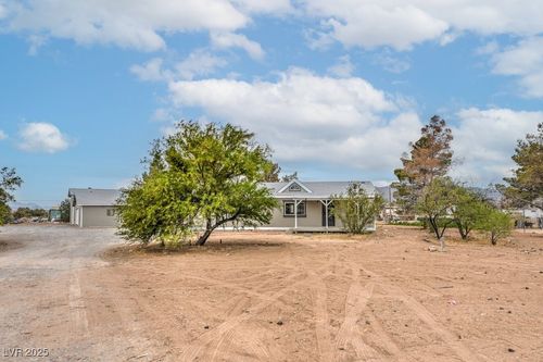 1181 Carson St, Pahrump, NV, 89048-7850 | Card Image