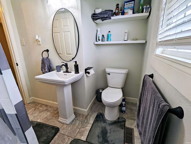 3601 N Walnut St, House other with 3 bedrooms, 1 bathrooms and null parking in Muncie IN | Image 7