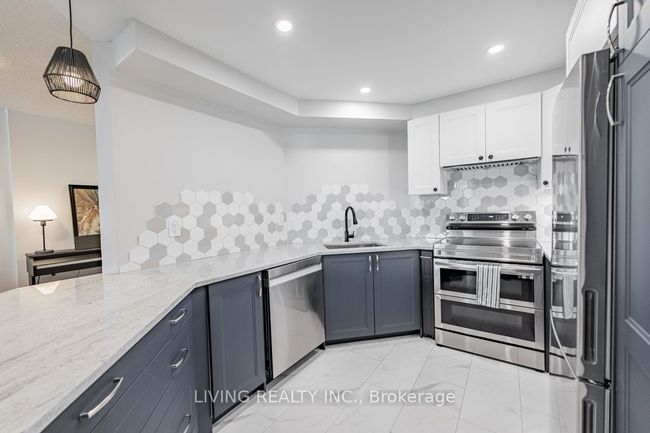 512 - 175 Hunter St E, Condo with 2 bedrooms, 1 bathrooms and 1 parking in Hamilton ON | Image 7