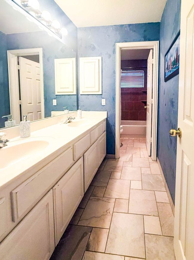Bathroom 2 | Image 33
