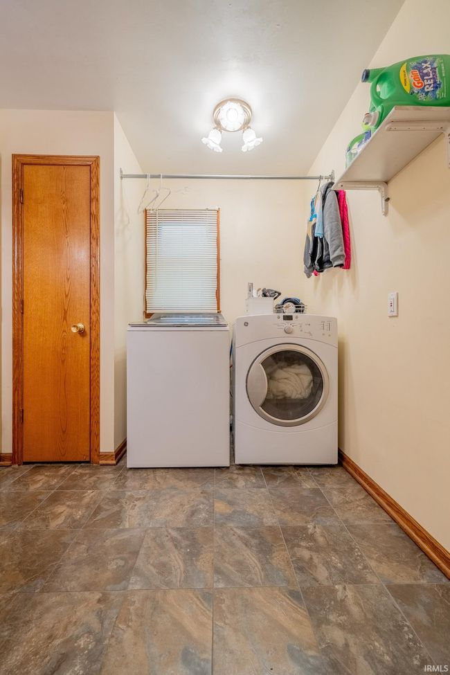 521 S Riverside Dr, House other with 3 bedrooms, 2 bathrooms and null parking in Winamac IN | Image 14