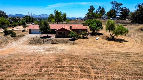 700 Ash St, Ramona, CA, 92065-1408 | Card Image