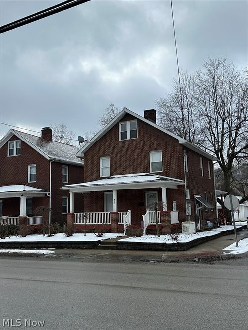 402 E Lincoln Way, Lisbon, OH, 44432-1442 | Card Image