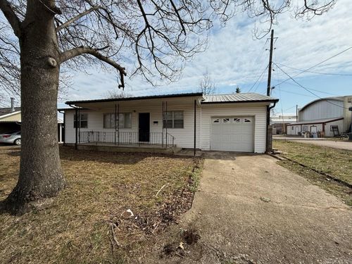 410 Maple Ave, Mena, AR, 71953-3334 | Card Image