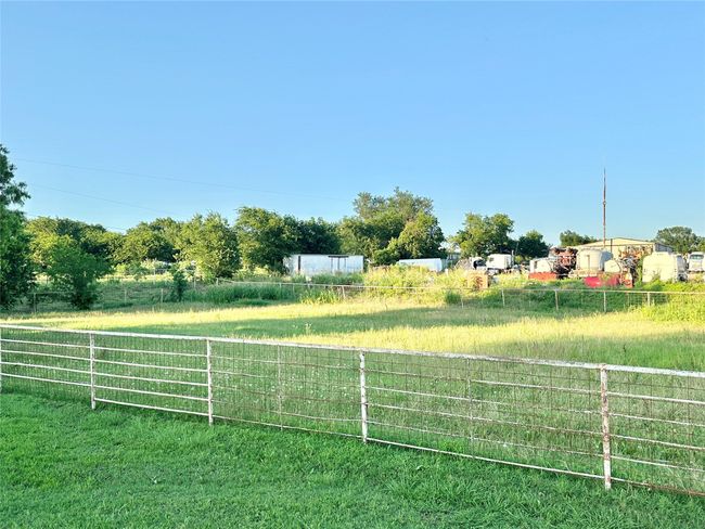 UNIT-14 - 3210 Rural Ranch Rd, Home with 14 bedrooms, 14 bathrooms and 20 parking in Gainesville TX | Image 27