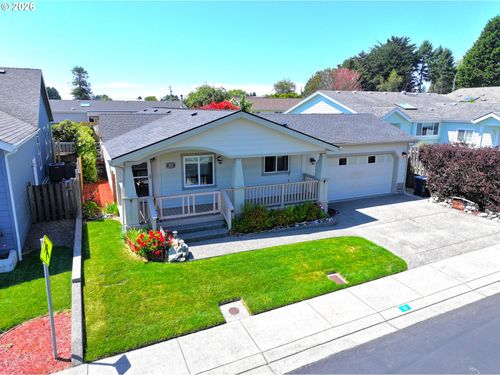 16-98126 W Benham Ln, Brookings, OR, 97415-9524 | Card Image