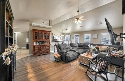 1500 Sommerset Place, Altus, OK, 73521 | Card Image