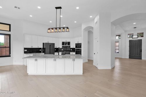 5559 E Sheena Dr, Scottsdale, AZ, 85254-2961 | Card Image