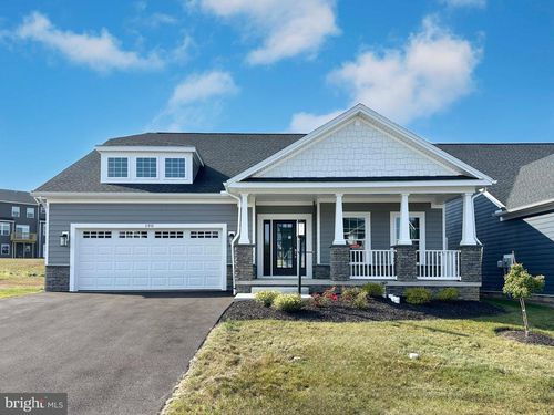 190 Sussex Dr, STATE COLLEGE, PA, 16801-2102 | Card Image