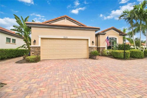 10619 Glencorse Ter, BRADENTON, FL, 34211-8473 | Card Image