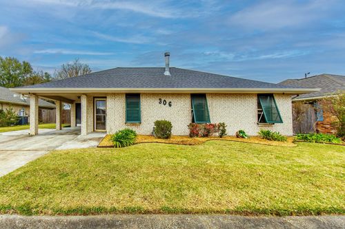 306 Southdown West Blvd, Houma, LA, 70360-3948 | Card Image