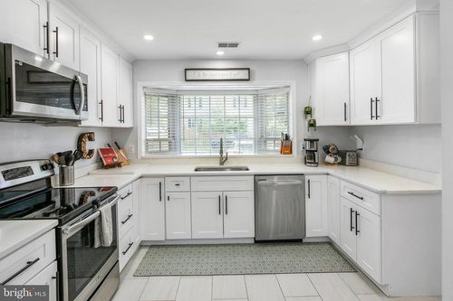 6386 Patience Ct, ALEXANDRIA, VA, 22315-3426 | Card Image