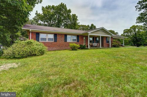 8858 Poindexter Rd, LOUISA, VA, 23093-4538 | Card Image