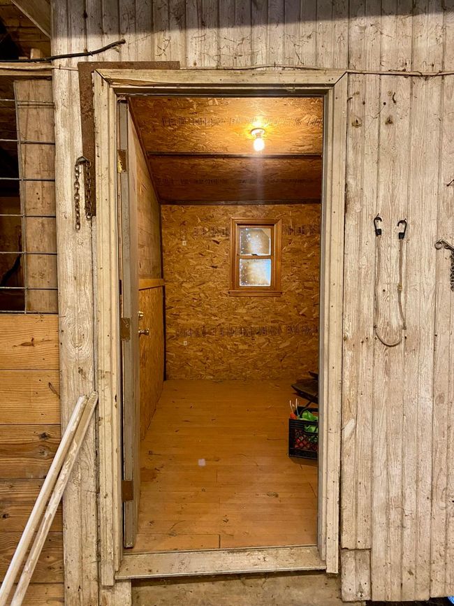 14260 Brushy Fork Road, For Sale in Newark Zoocasa
