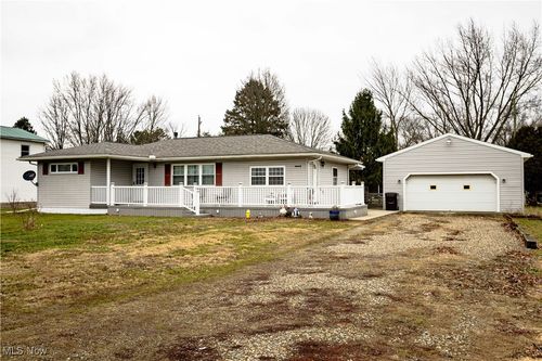 11335 West Ave, Sandyville, OH, 44671-1028 | Card Image