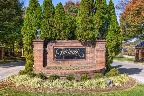 2708 Ashbrooke Dr, Lexington, KY, 40513-1458 | Card Image