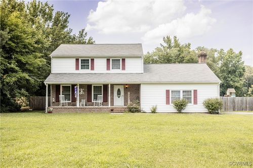 2412 Burgage Ln, South Prince George, VA, 23805-7419 | Card Image