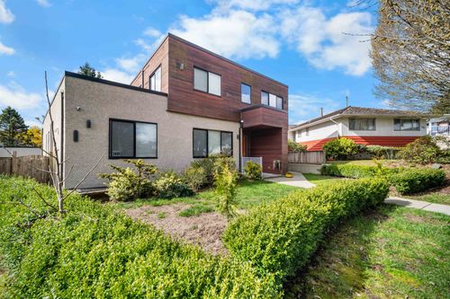 7493 Gatineau Pl, Vancouver, BC, V5S2S3 | Card Image