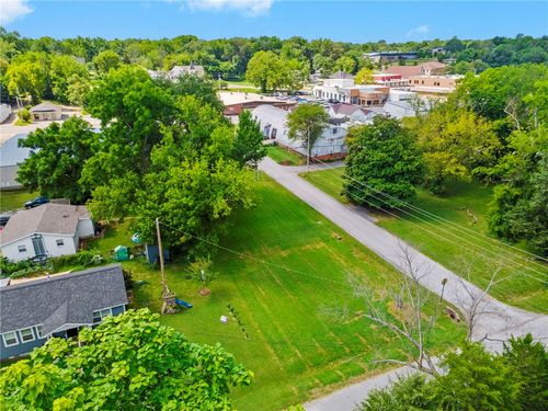 101 Central St, Siloam Springs, AR, 72761 | Card Image